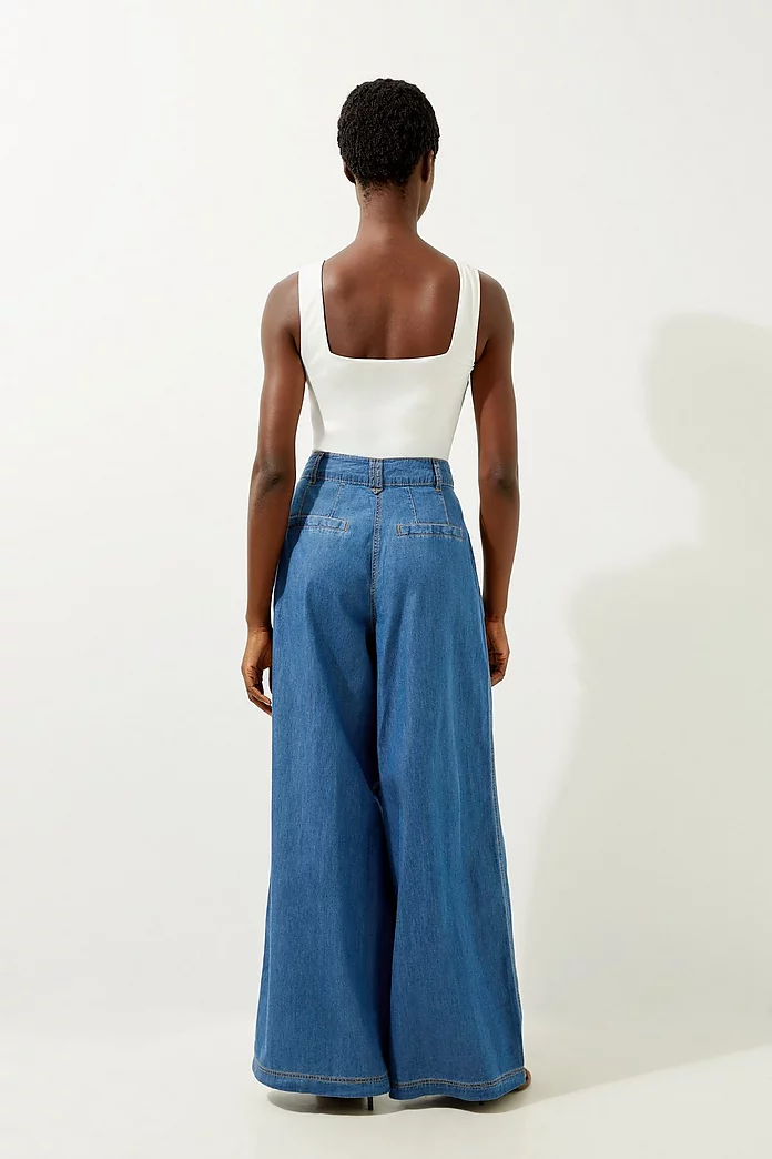 Tailored Chambray Denim Straight Leg Pleated Pants | Karen Tailored Chambray Denim Straight Leg Pleated Pants | Karen